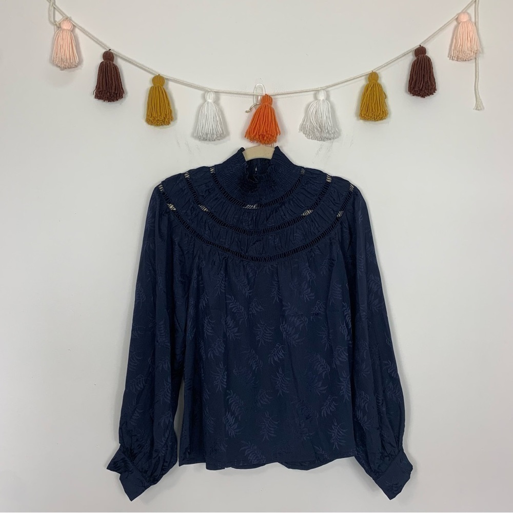 Vici Rocco Mock Neck Blouse Navy Blue Size Medium